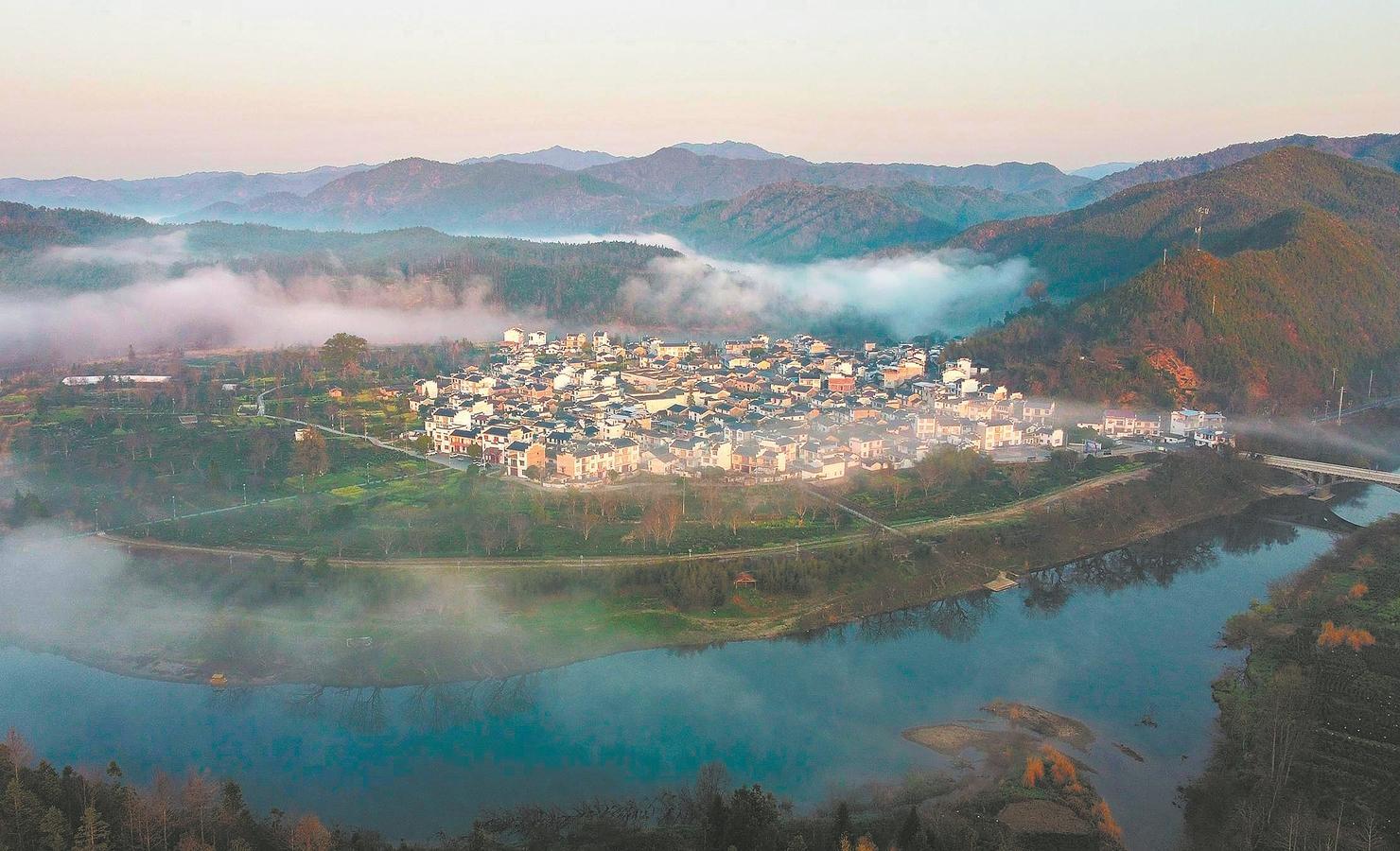 探秘安徽，印象中的绿色仙境🌟🍃🏞️